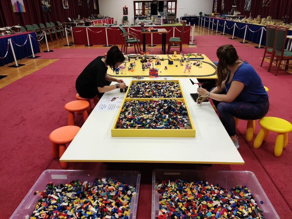 KockaShow Siófok LEGO építés