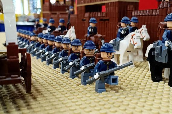 LEGO vadnyugat katonák és lovasok