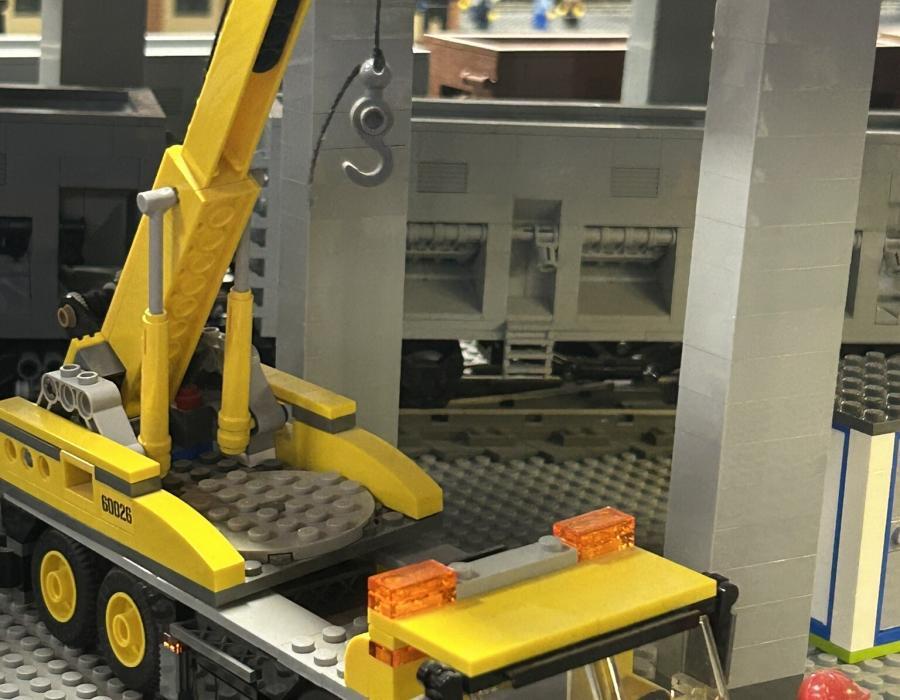 Darus autó LEGO-ból