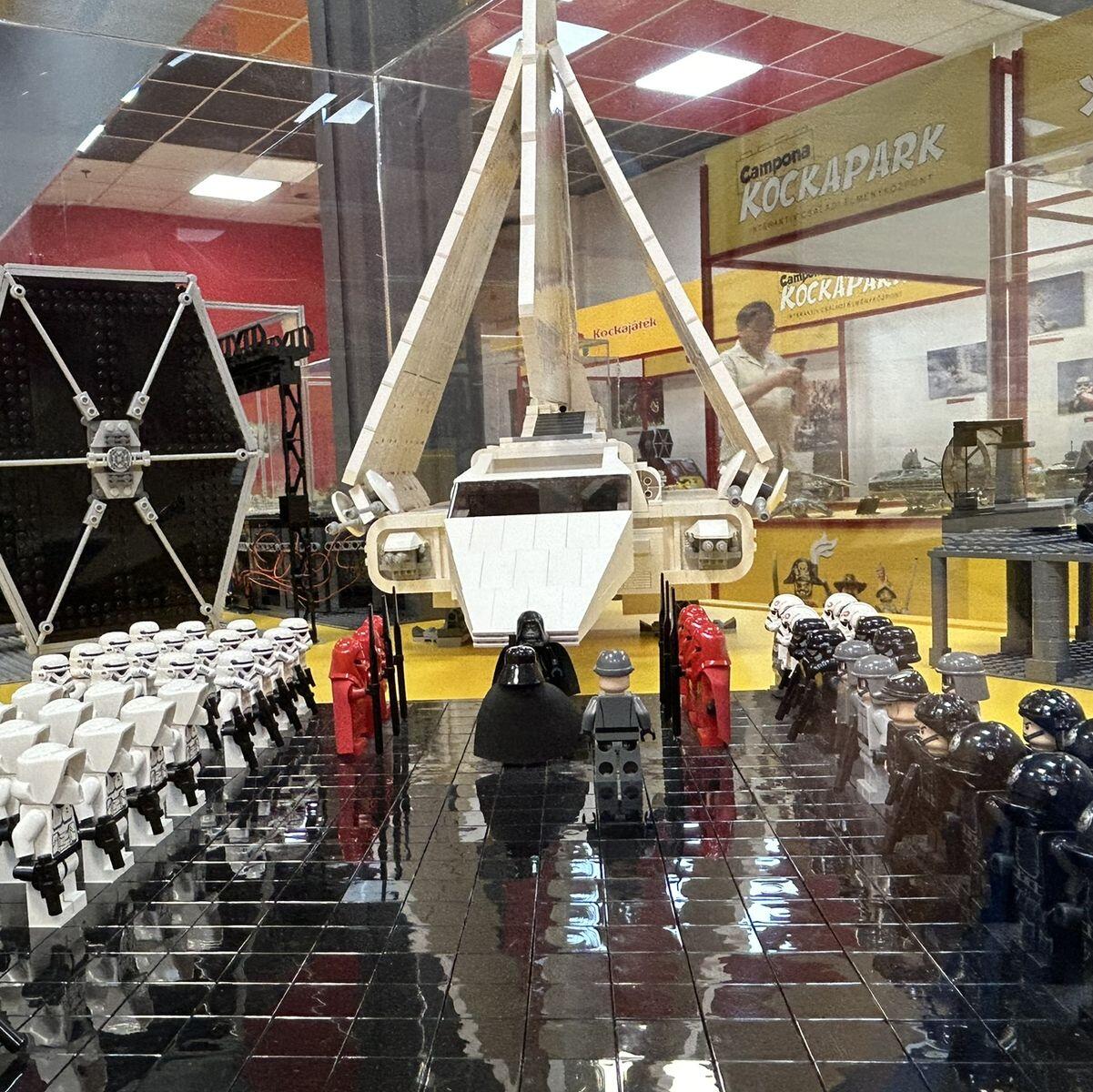 Star Wars jelenet LEGO-ból