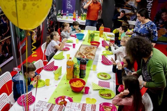 születésnapi gyerekzsúr