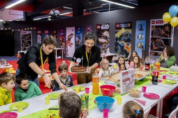 Gyerekzsúr szülinapi torta